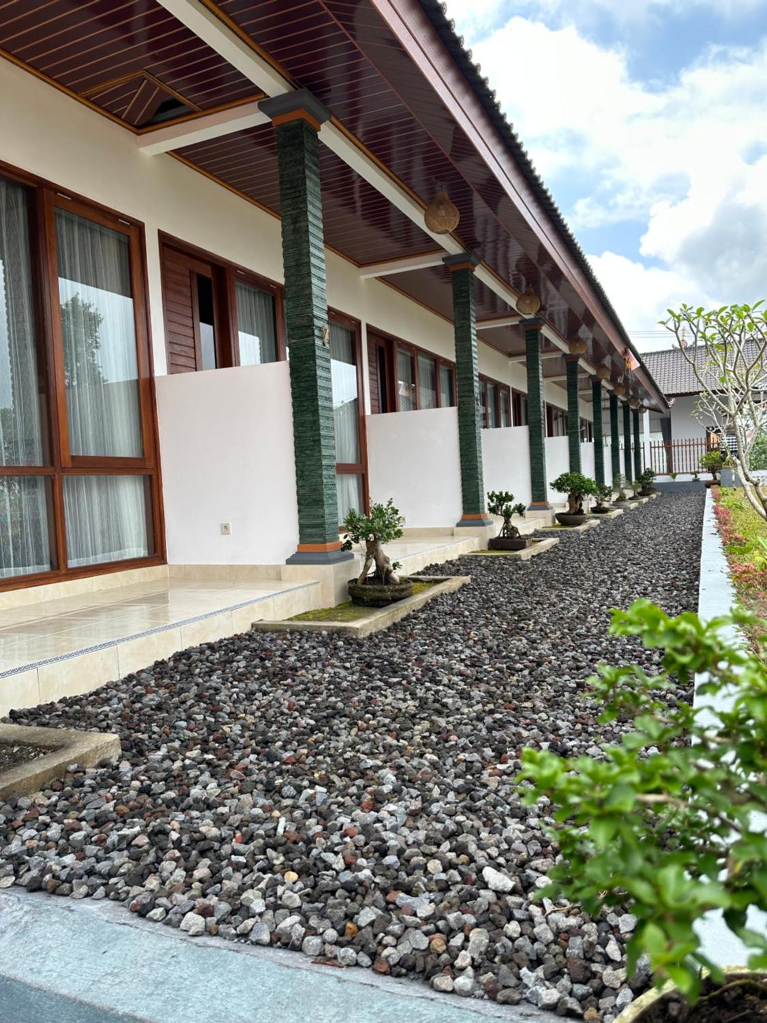 Bali Basuki Retreat Center Apartment Besakih Exterior foto