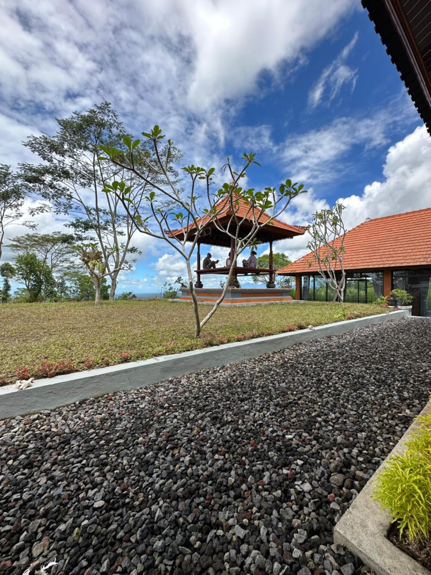 Bali Basuki Retreat Center Apartment Besakih Exterior foto