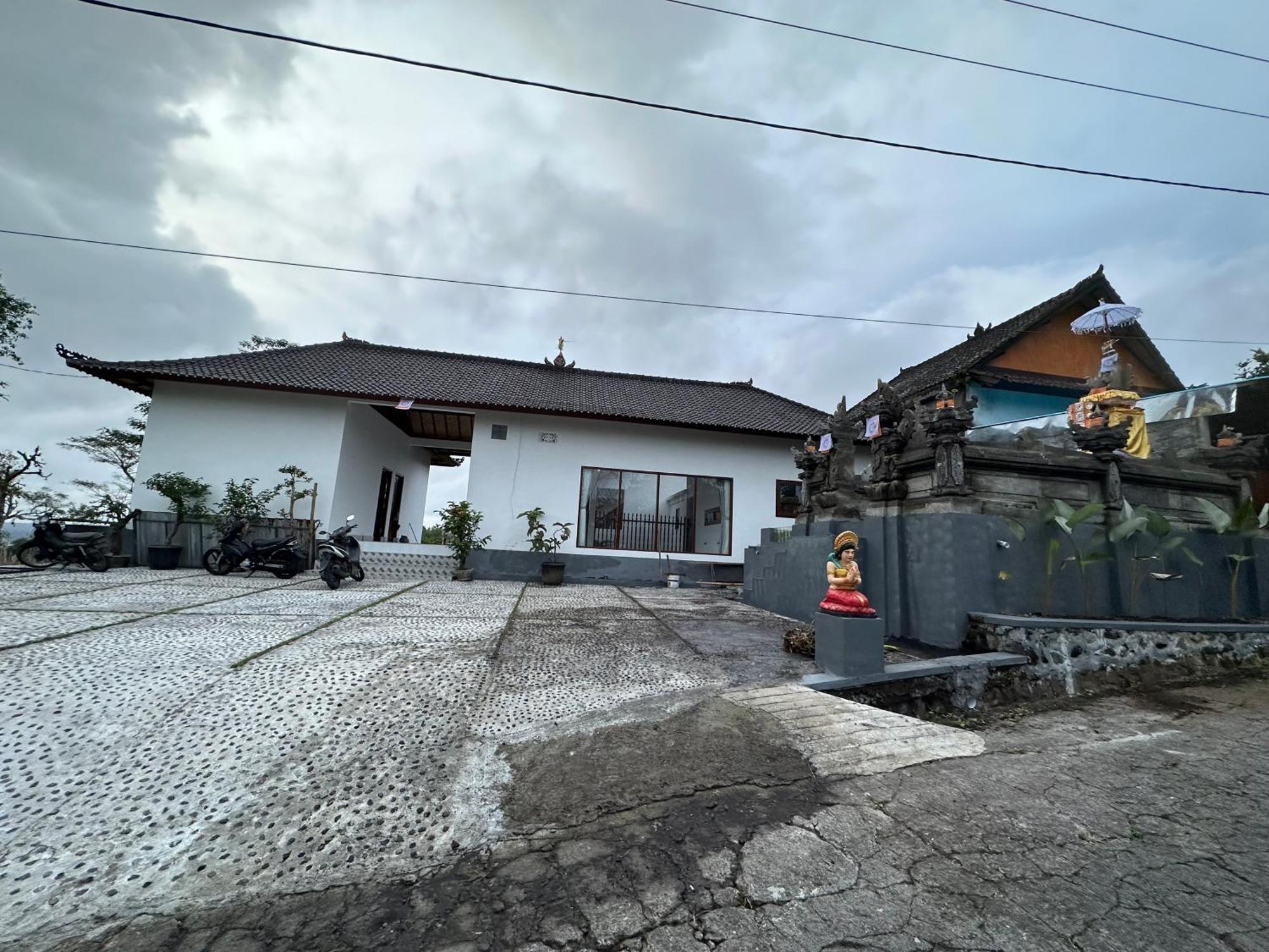 Bali Basuki Retreat Center Apartment Besakih Exterior foto