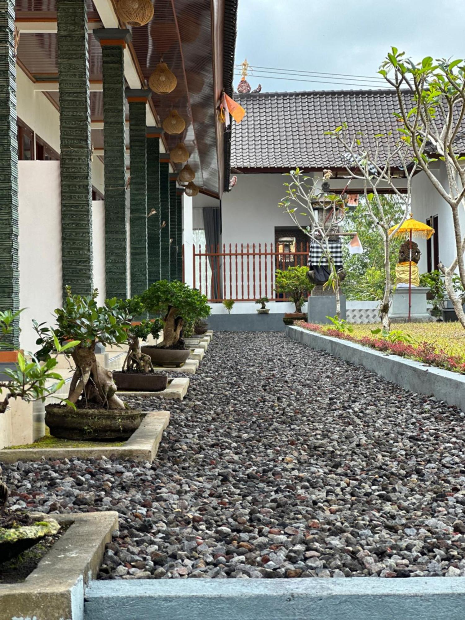 Bali Basuki Retreat Center Apartment Besakih Exterior foto