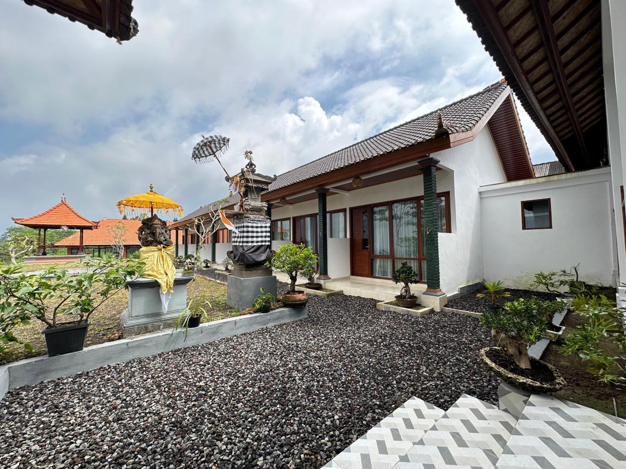 Bali Basuki Retreat Center Apartment Besakih Exterior foto